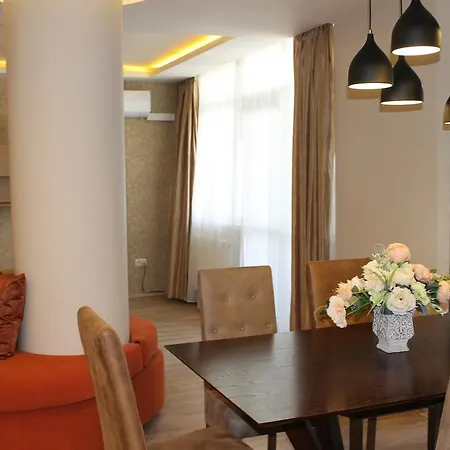 Apartament Central Onix Брашов
