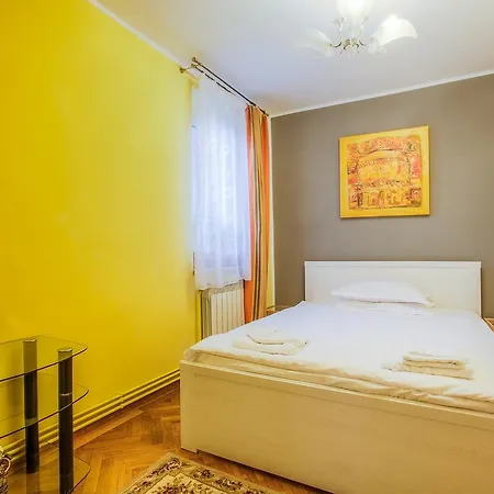Apartament Central Onix * Брашов