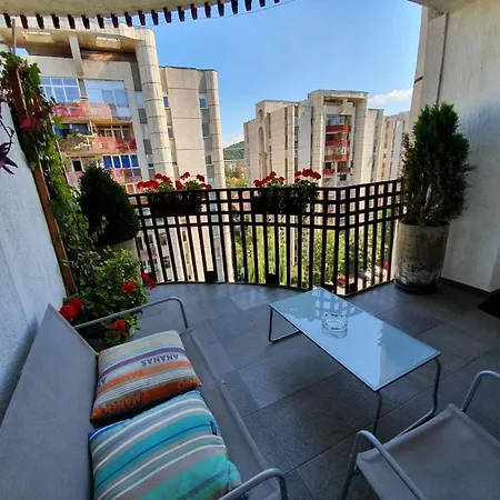 Апартаменти Apartament Central Onix Брашов